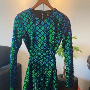 Sexy Open-Back Sequence Night Dress